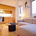 2,5 Zi Design Near Porsche Museum With Beamer, Netflix, Ps5 Apartamento