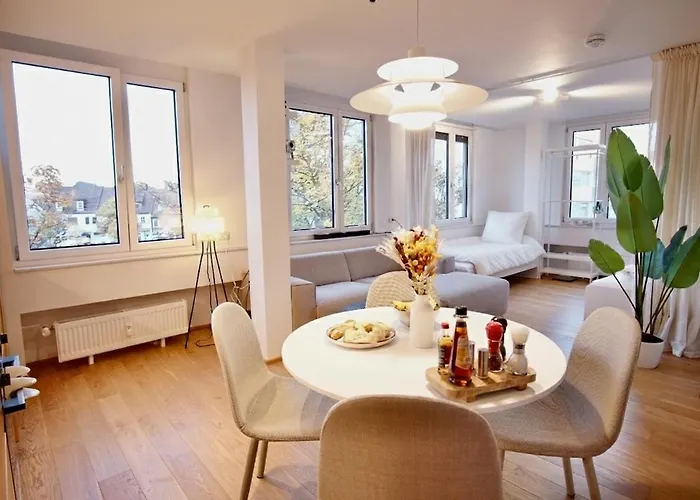 2,5 Zi Design Near Porsche Museum With Beamer, Netflix, Ps5 Stuttgart