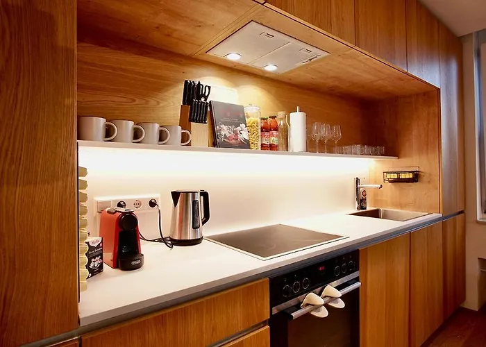 2,5 Zi Design Near Porsche Museum With Beamer, Netflix, Ps5 Apartment *